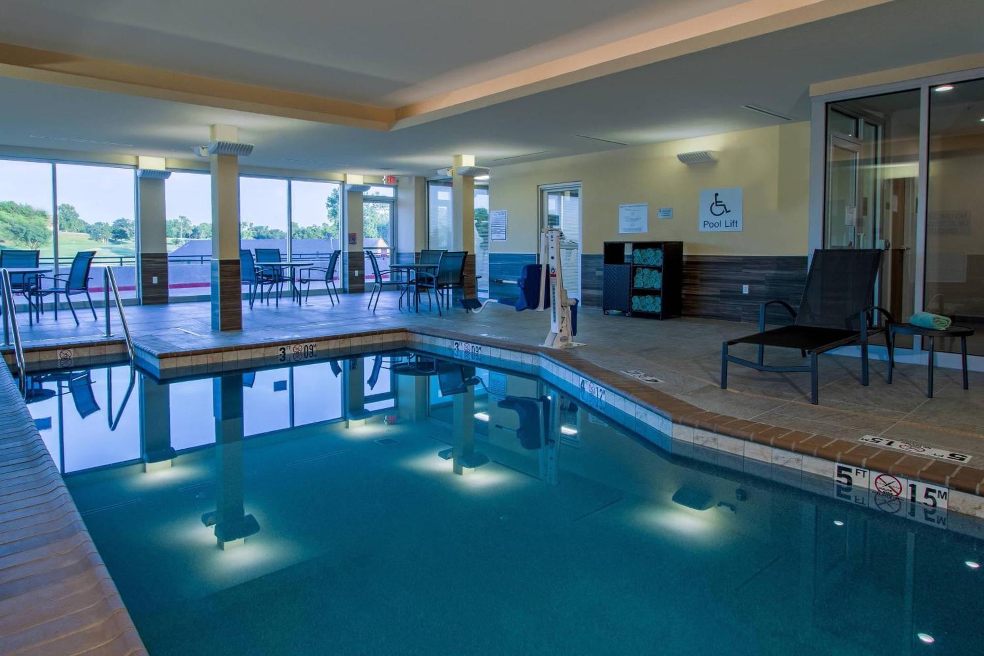 Fairfield Inn & Suites Duncan Esterno foto